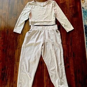 Victoria’s Secret sport outfit. Size m